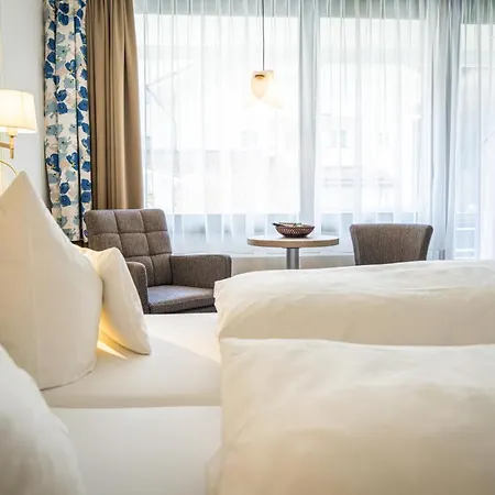 Jakob Hotel 3*